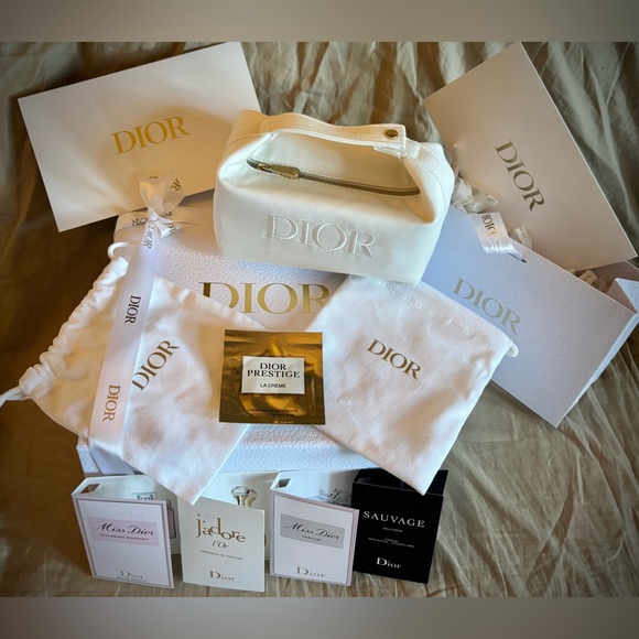 Dior-Bridal Pouch & Fragrance Bundle - Picture 6 of 10